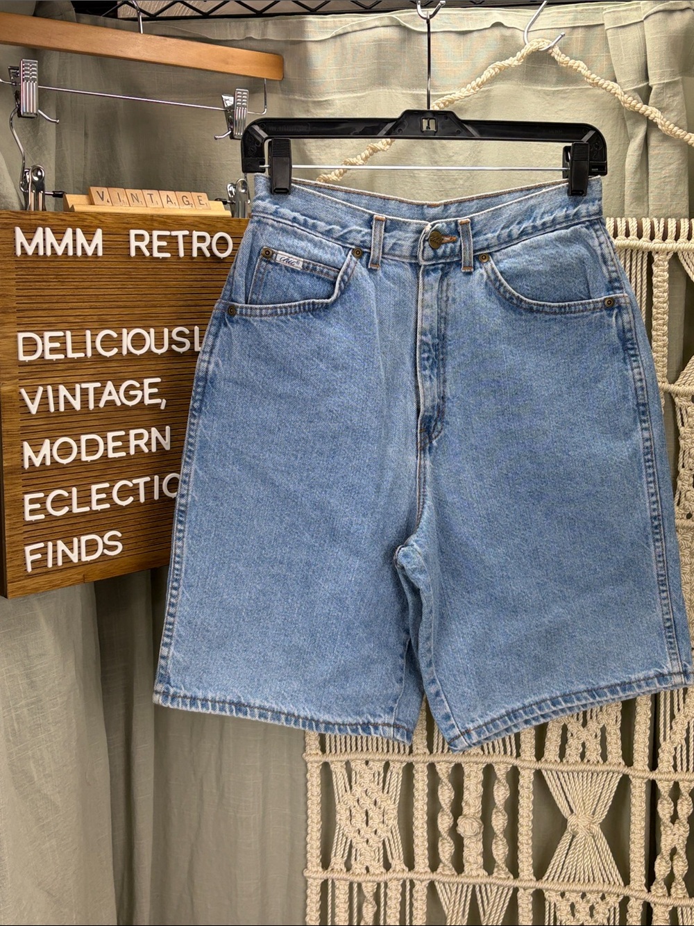 Vintage chic Light Blue High Waisted Denim Bermuda Shorts | 10